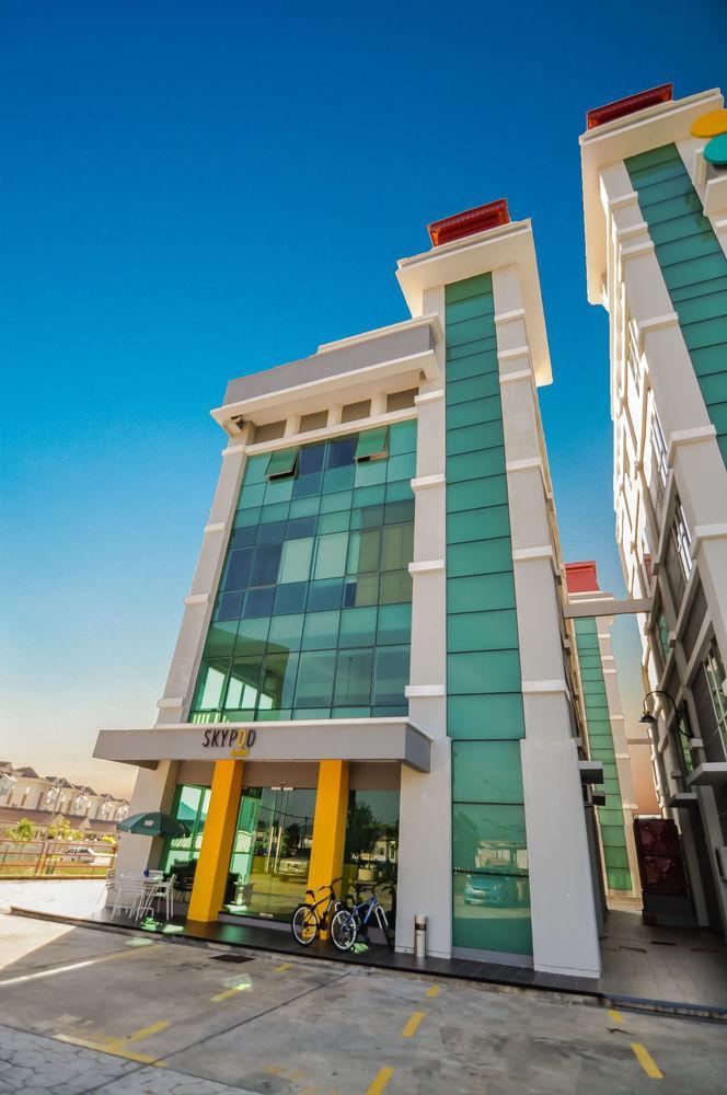 Skypod Boutique Hostel *